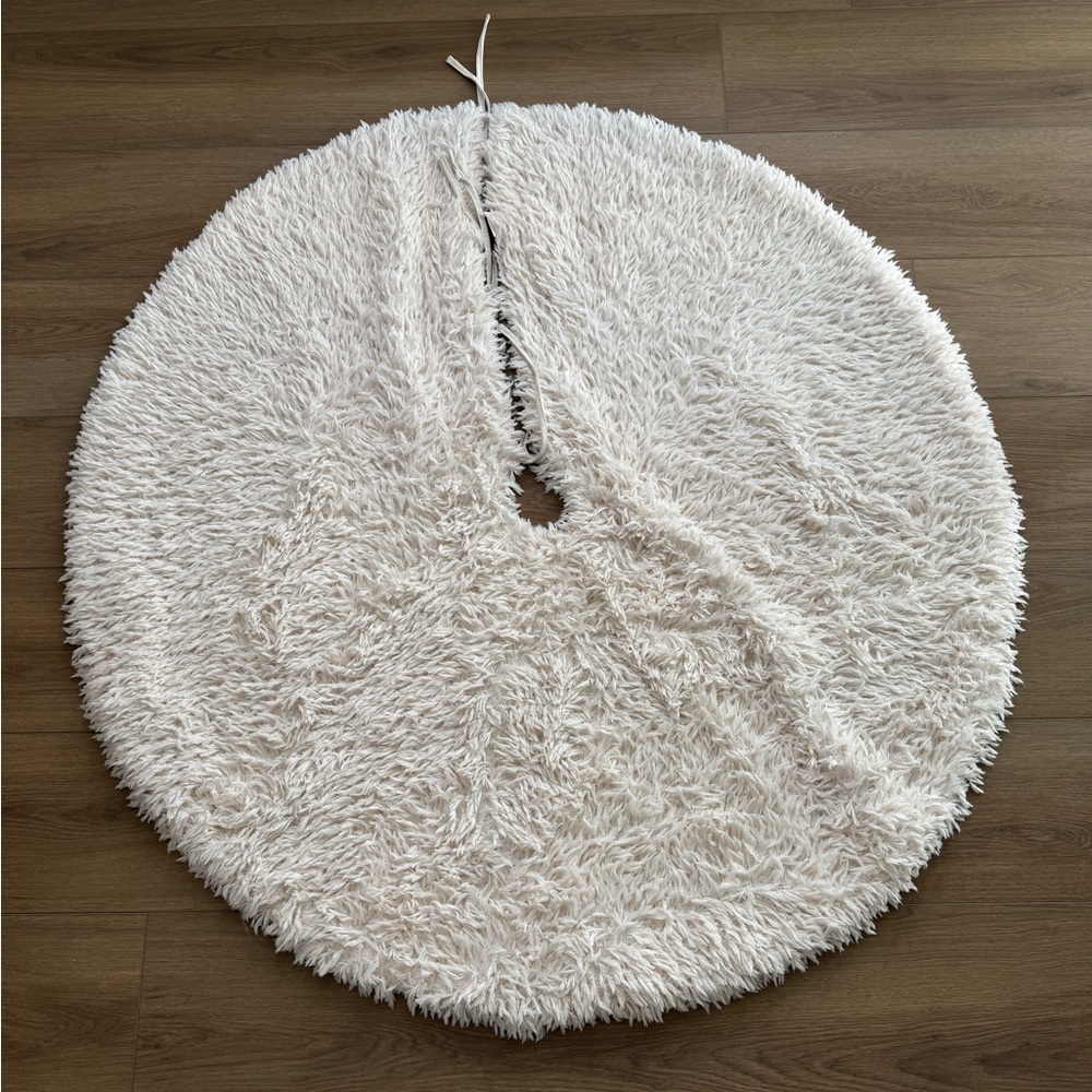 Christmas Tree Skirt